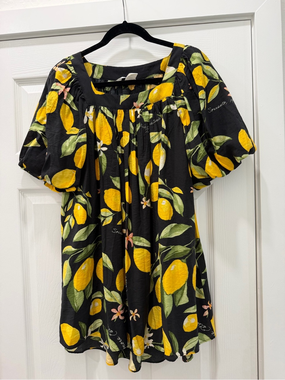 H&M Black Lemon-Print Puff Sleeve Dress